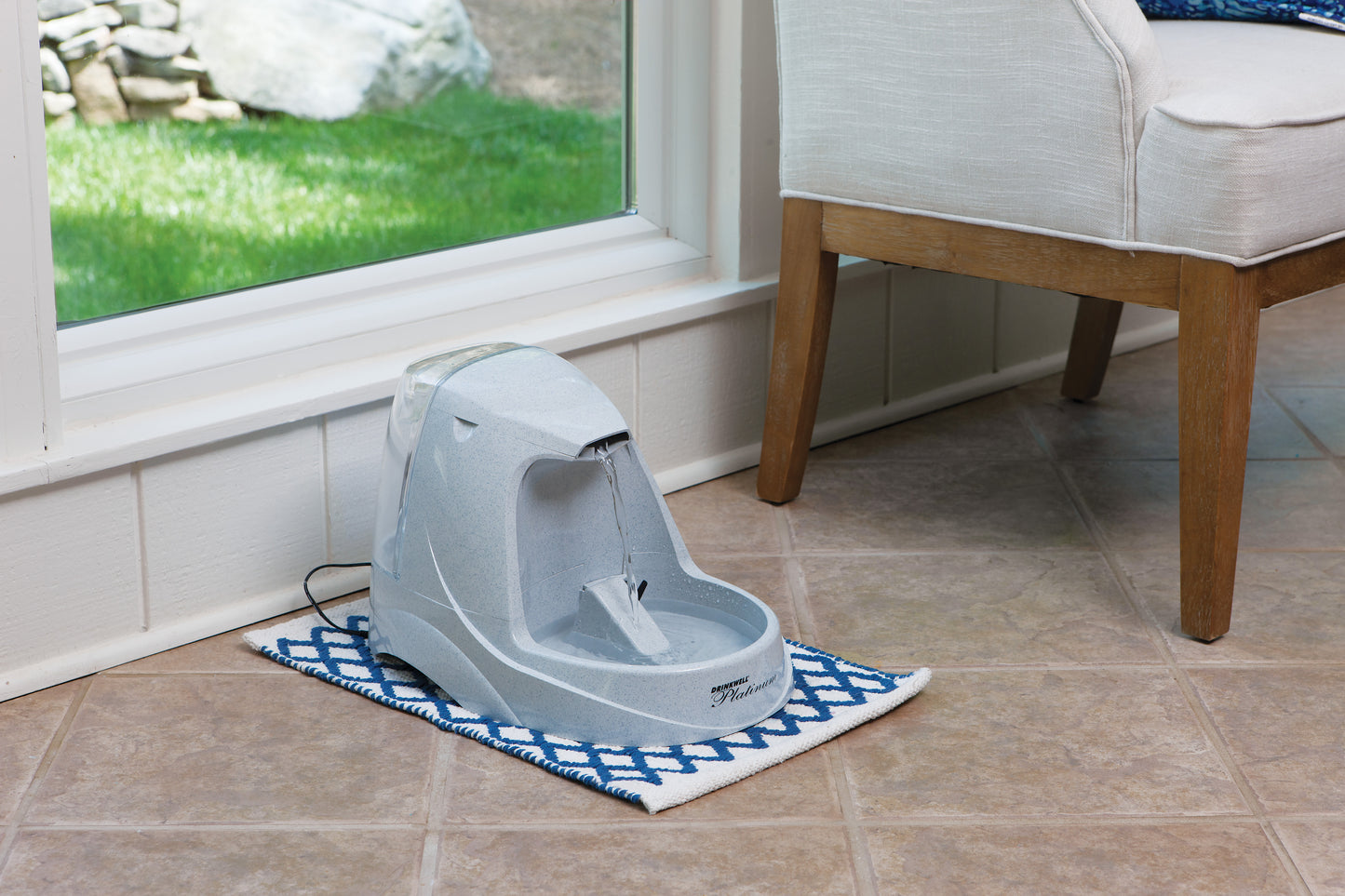 Pet fountain Drinkwell Platinum